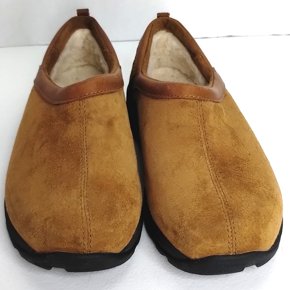 L.L.Bean Suede Shearling Slip-on Mocs women's 7 EUC - Picture 2 of 8
